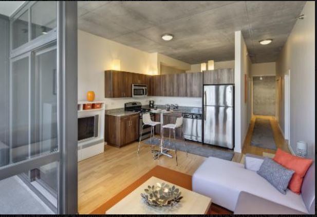 Building Photo - 235 W Van Buren St
