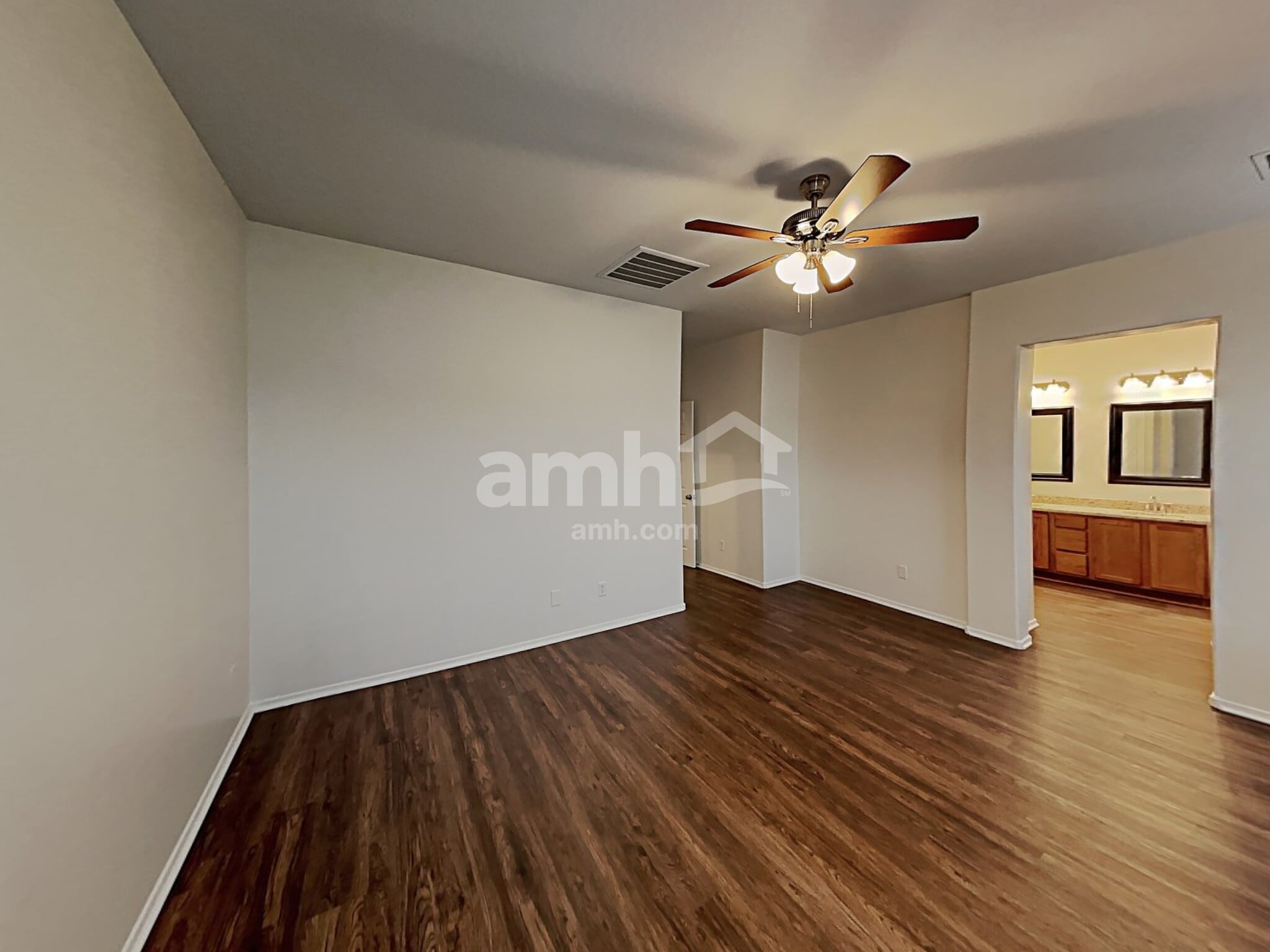 Building Photo - 1232 W Desert Hollow Dr