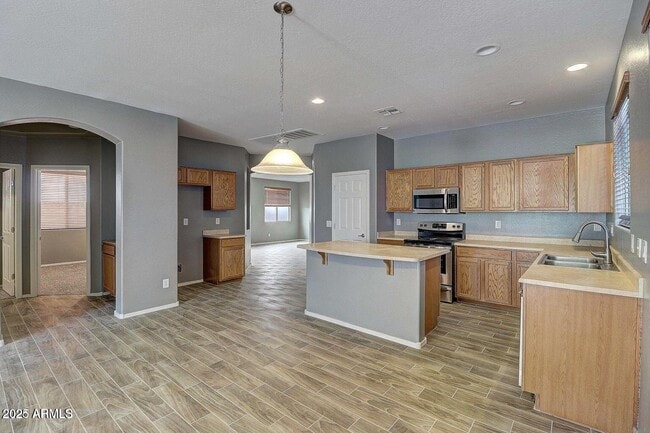 Building Photo - 4329 W Heyerdahl Dr