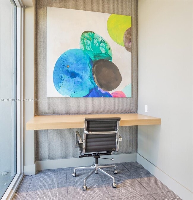 Building Photo - 9600 S Dixie Hwy