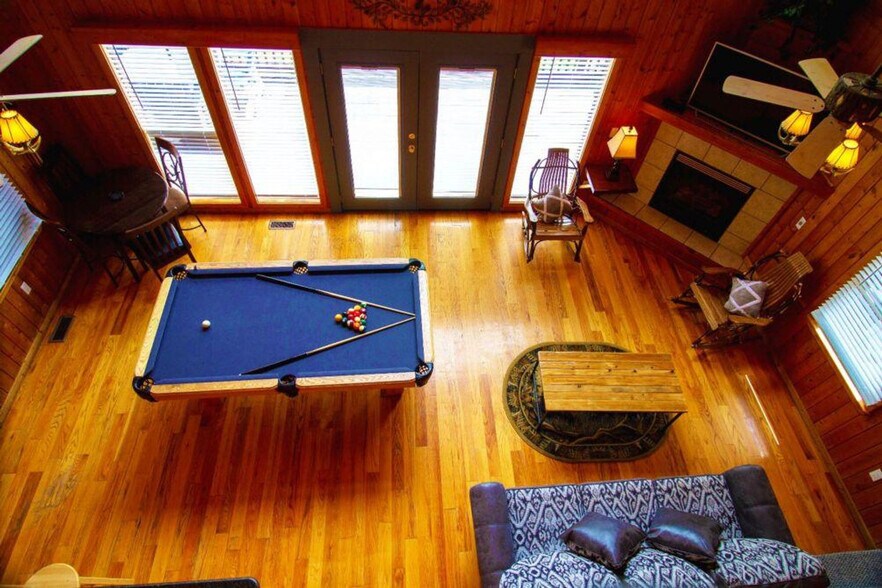 Primary Photo - 3563 Emerald Way