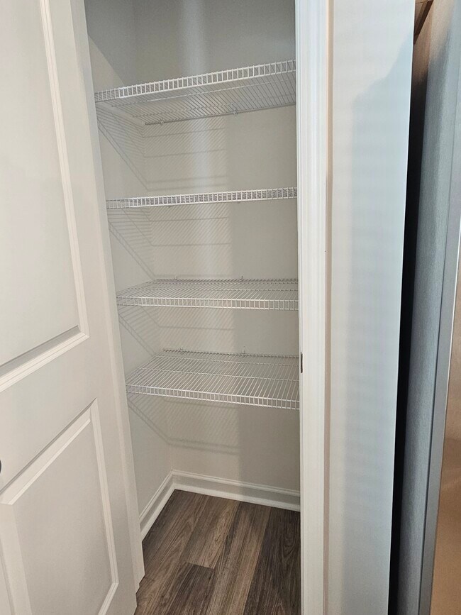 Building Photo - 4176 Pegasus Parkway