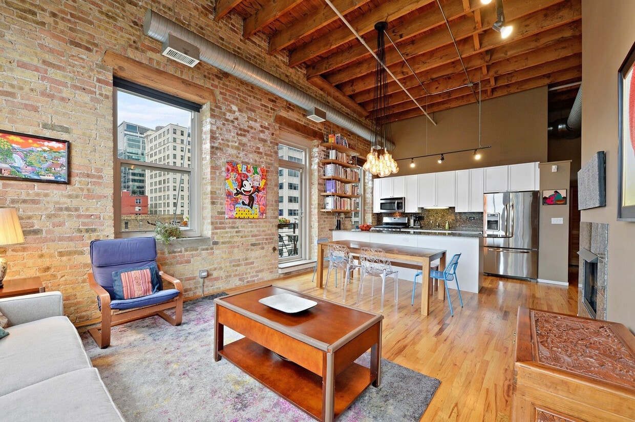 Building Photo - 417 S Jefferson St