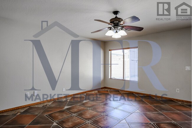 Building Photo - Home at El Mirage Rd/Cactus Rd! JOIN THE W...