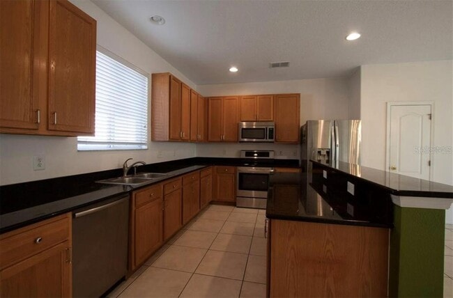 Building Photo - 1412 Blackwater Pond Dr