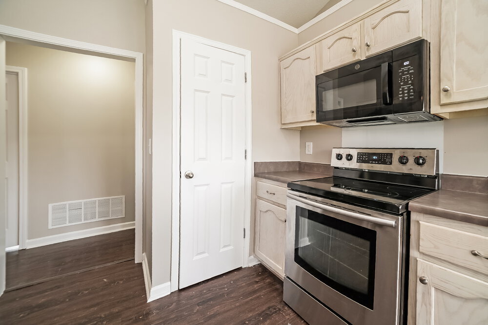 Building Photo - 1776 Cresent Ln