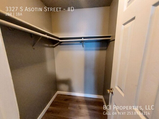 Building Photo - 3327 S Asotin St