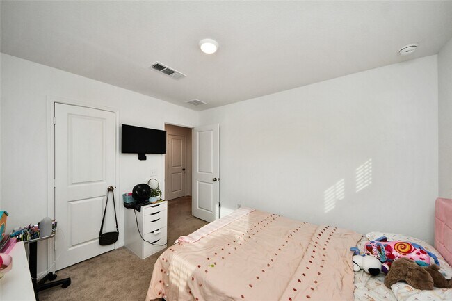 Building Photo - 26213 Brahman Dr