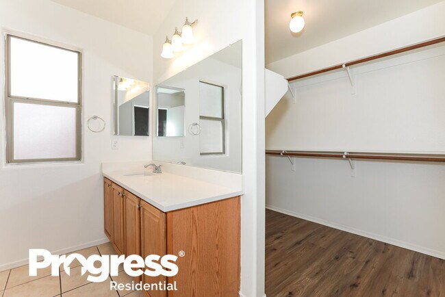 Building Photo - 10264 E Crescent Ave