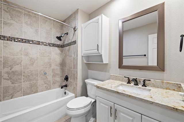 Building Photo - 8605 Grumman Dr