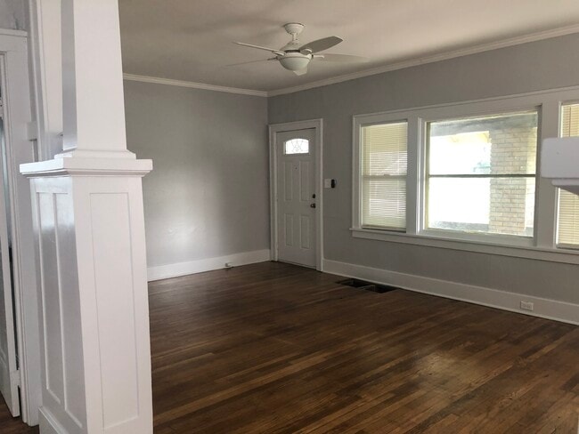 Building Photo - 24 Corinne St SW