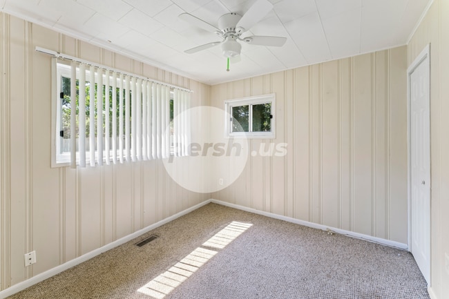 Building Photo - 4501 E Kuhn Rd