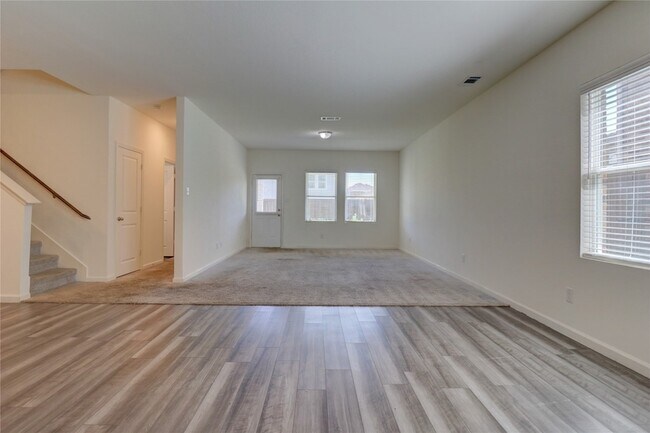 Building Photo - 613 Colgate Cir