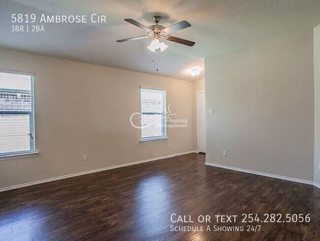 Building Photo - 5819 Ambrose Cir