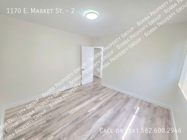Building Photo - 1170 E Market St
