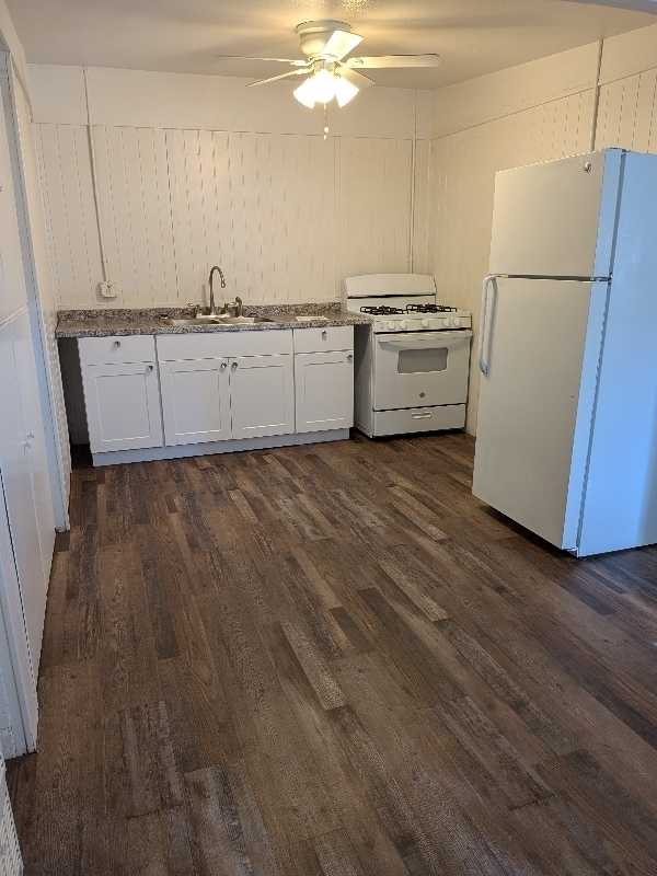 Building Photo - 401 S 12th St