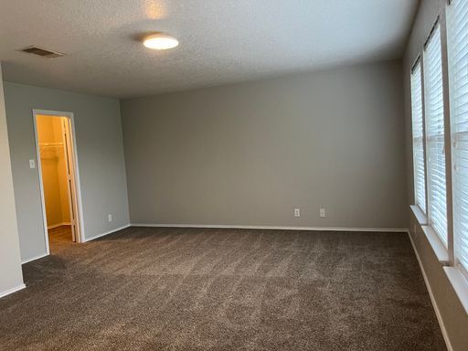 Building Photo - 4522 Roxio Dr