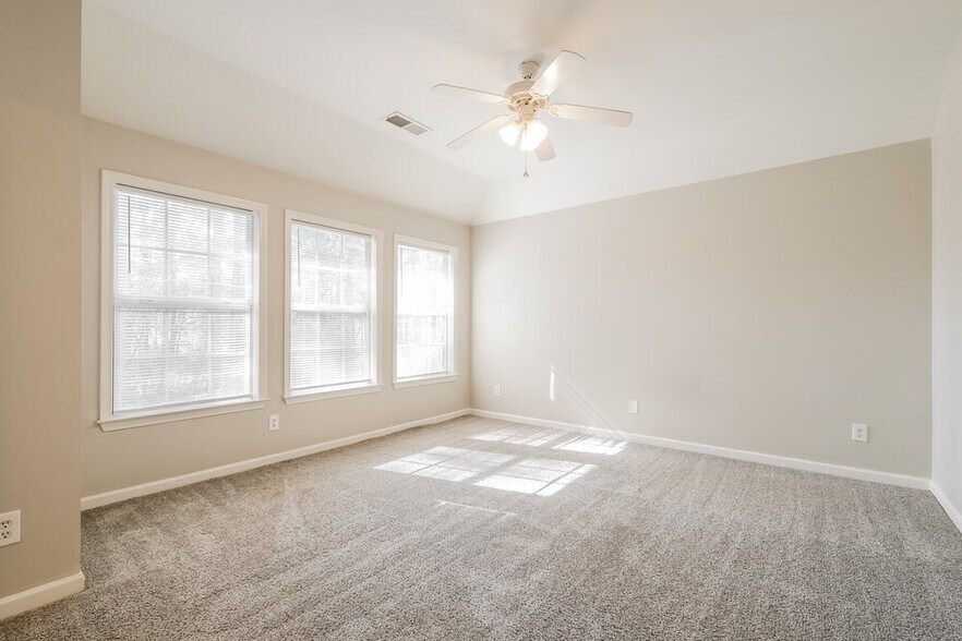 Building Photo - 4616 Burnt Fork Cir