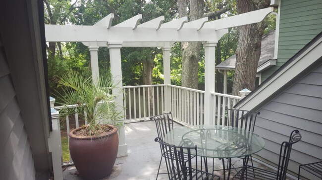 Building Photo - Renovated 3 BD, 2 BA Home in Avondale