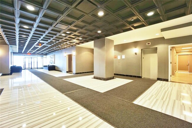Building Photo - 90 Bay Street Landing