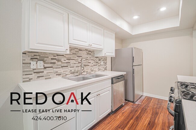 Building Photo - 861 Glencliff St