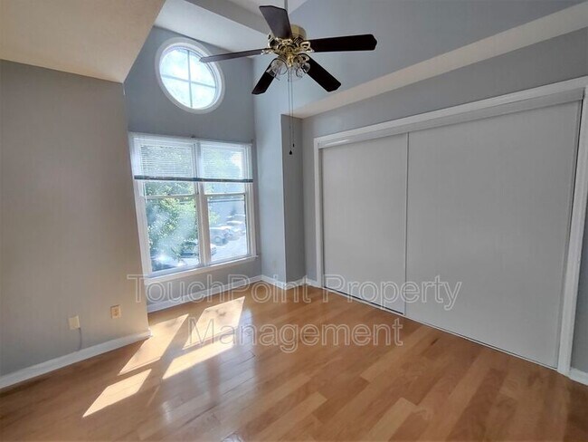 Building Photo - 9041 J M Keynes Dr