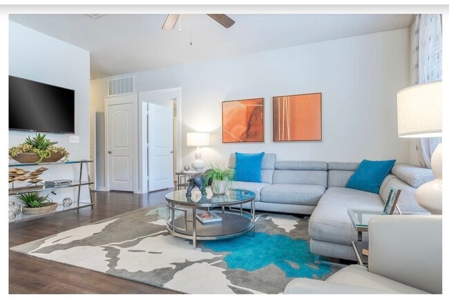 Building Photo - 15255 Vintage Preserve Pkwy