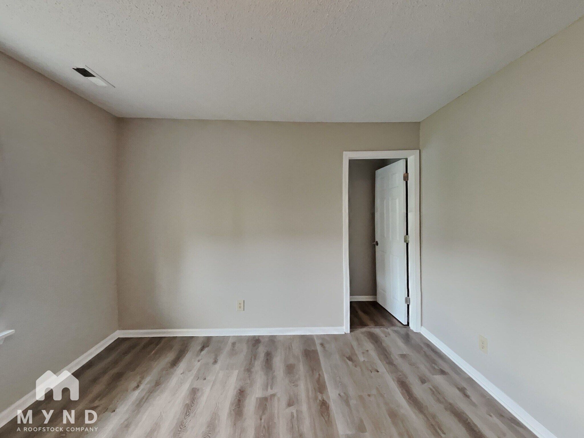Building Photo - 150 Single Oak Dr