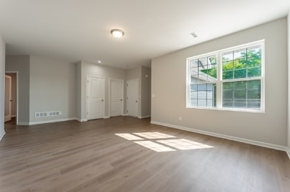 Building Photo - 5695 Roy's Ridge