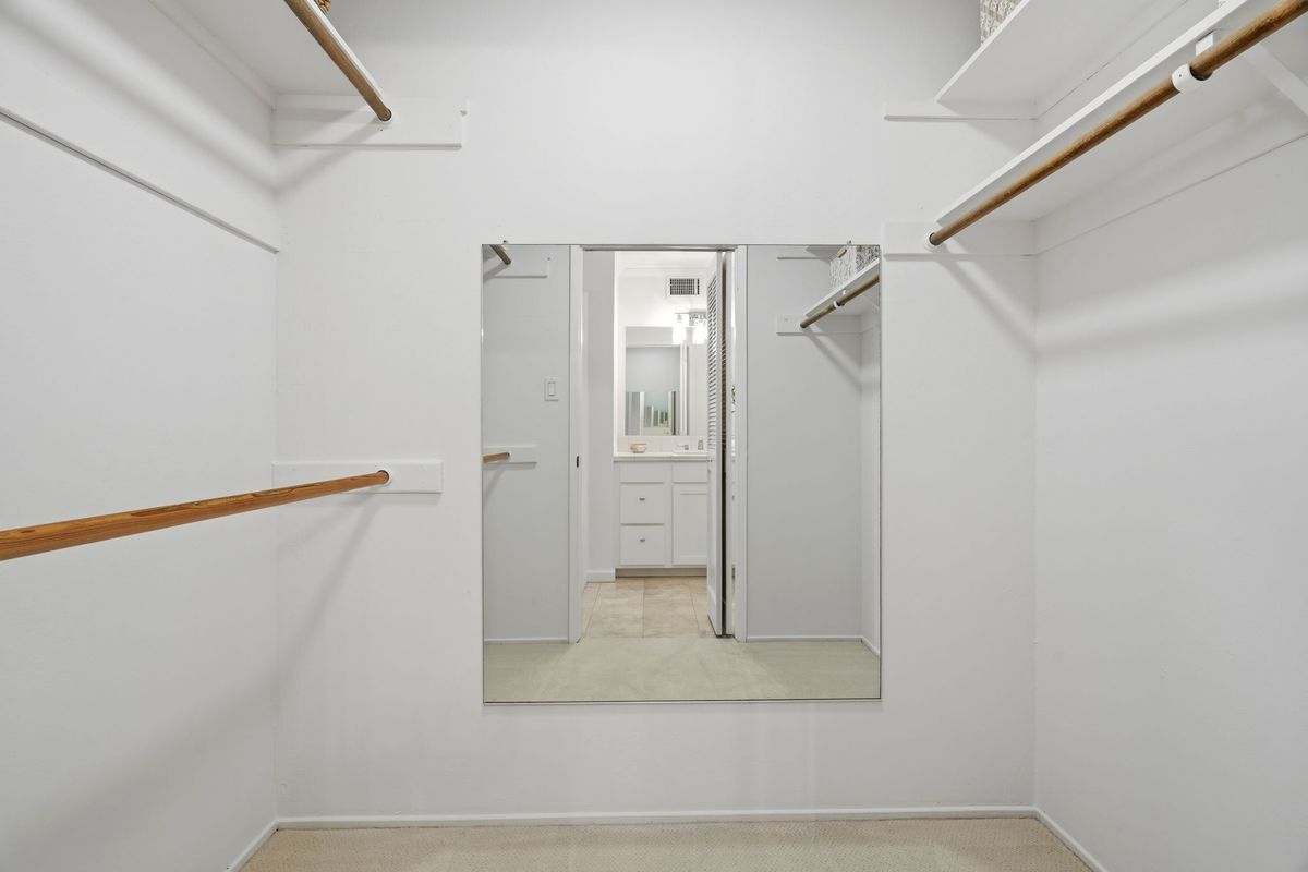 Building Photo - 73 3rd St