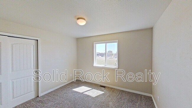 Building Photo - 11909 Eagle Crest Ct