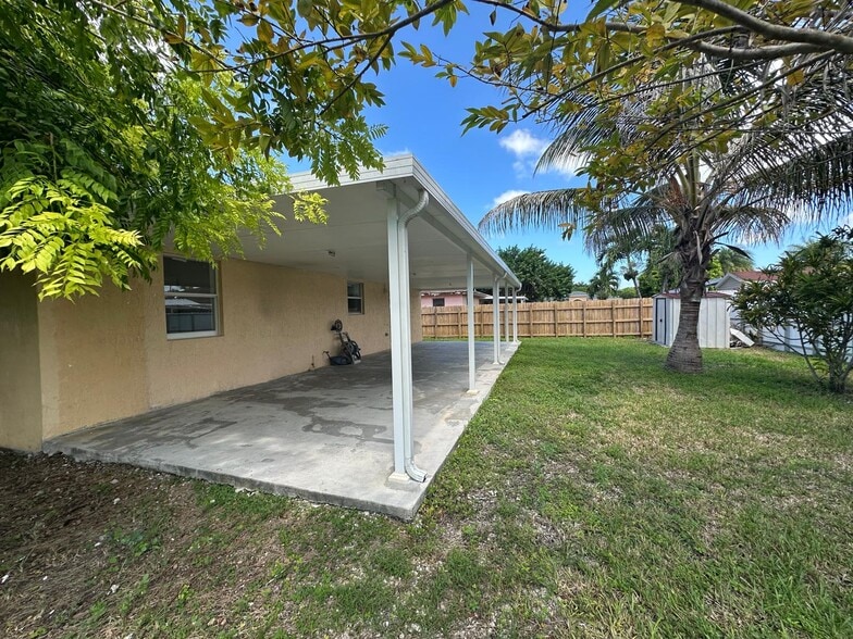 Building Photo - 14152 SW 291st Ter