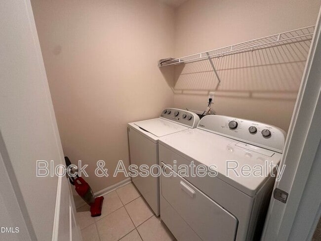 Building Photo - 1508 Glacier Dr