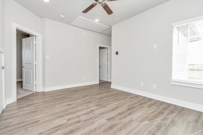 Building Photo - 21010 Montego Breeze Ln
