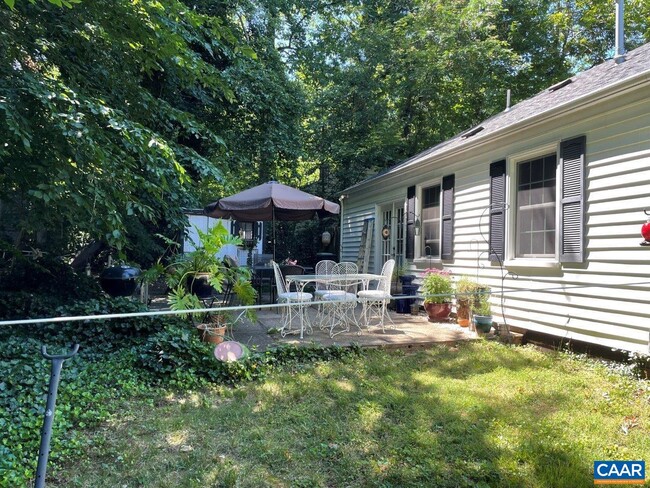 Building Photo - 1618 Mason Ln