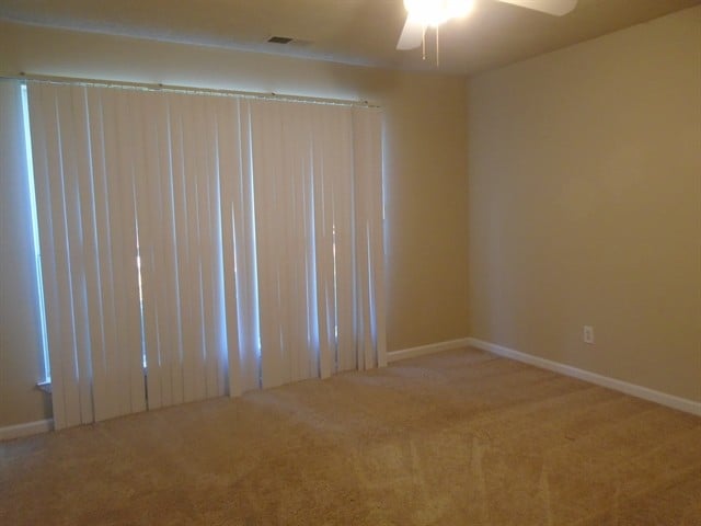 Building Photo - 140 Cannon Dr