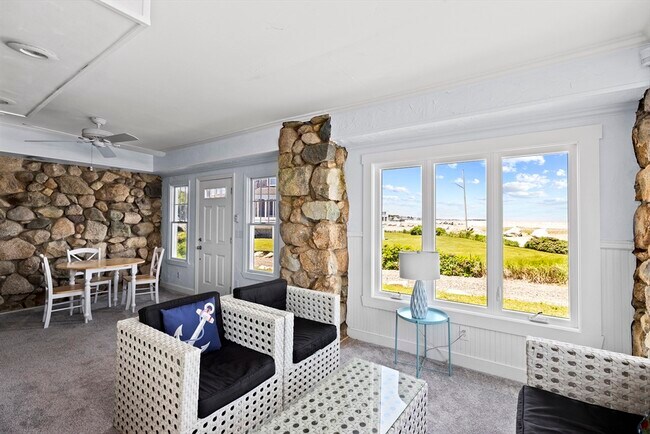 Building Photo - 23 Oceanside Dr