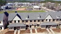 Building Photo - Spain Park Schools 3 Bedroom / 3 Bath Townhouse