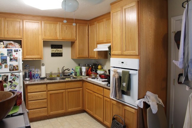 Building Photo - 456 N Winchester Blvd