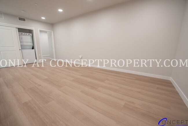 Building Photo - Discover modern mountain living in this beautiful 2-bedroom, 2-bathroom apartment home at Studio ...