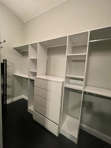 Building Photo - 6235 Vista Del Mar