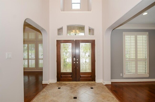 Building Photo - 15127 Oldtown Bridge Ct