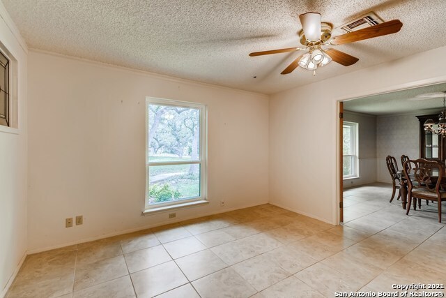 Building Photo - 12250 Parrigin Rd