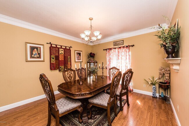Building Photo - 1738 Red Bud Ln