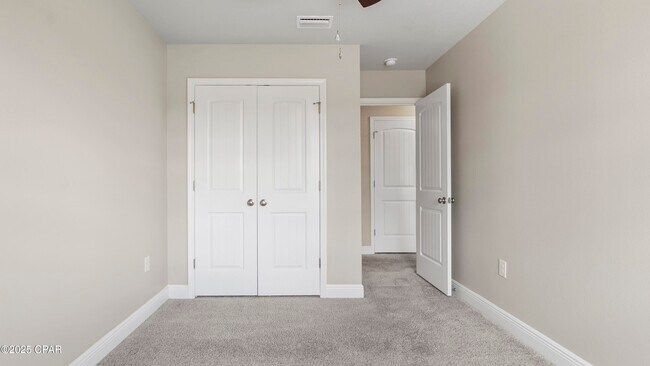 Building Photo - 5780 Callaway Cir