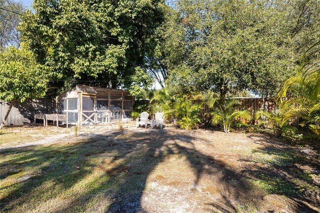 Building Photo - 1513 56th Ave N