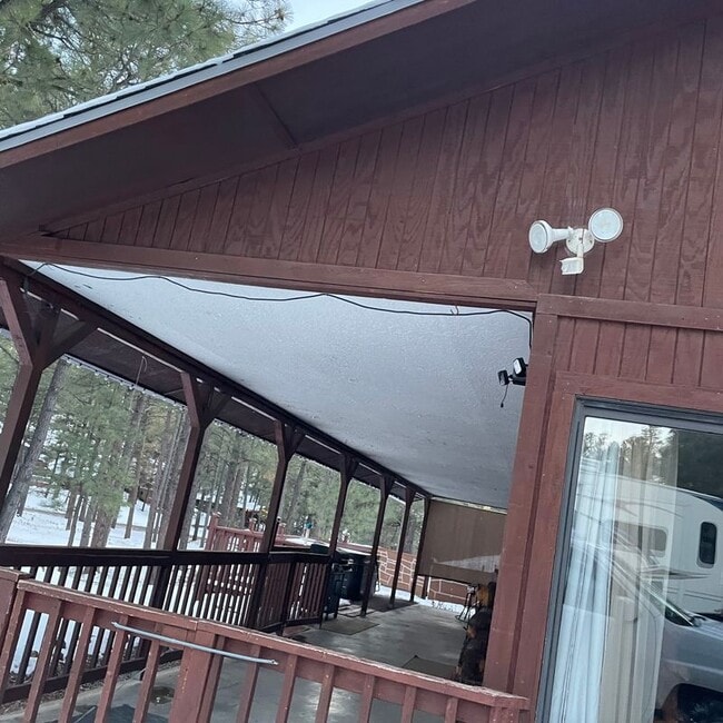 Building Photo - 213 White Mountain Meadows Dr