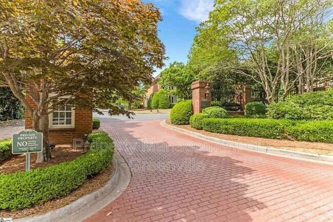 Building Photo - 110 Kilkenny Ct