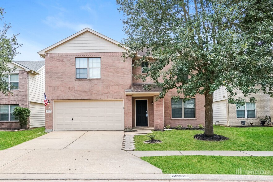 Primary Photo - 18127 Tawnas Way Ln