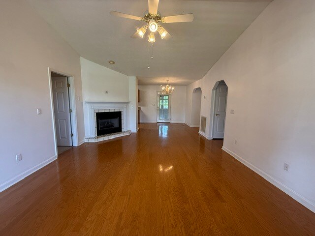 Building Photo - 1740 Country Meadows Dr
